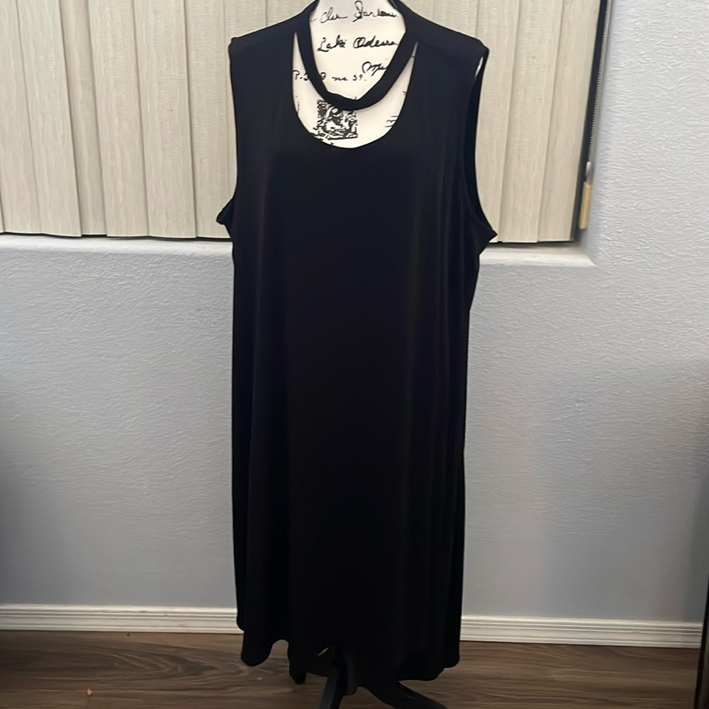 Black sleeveless  dress by Gibson Latimer